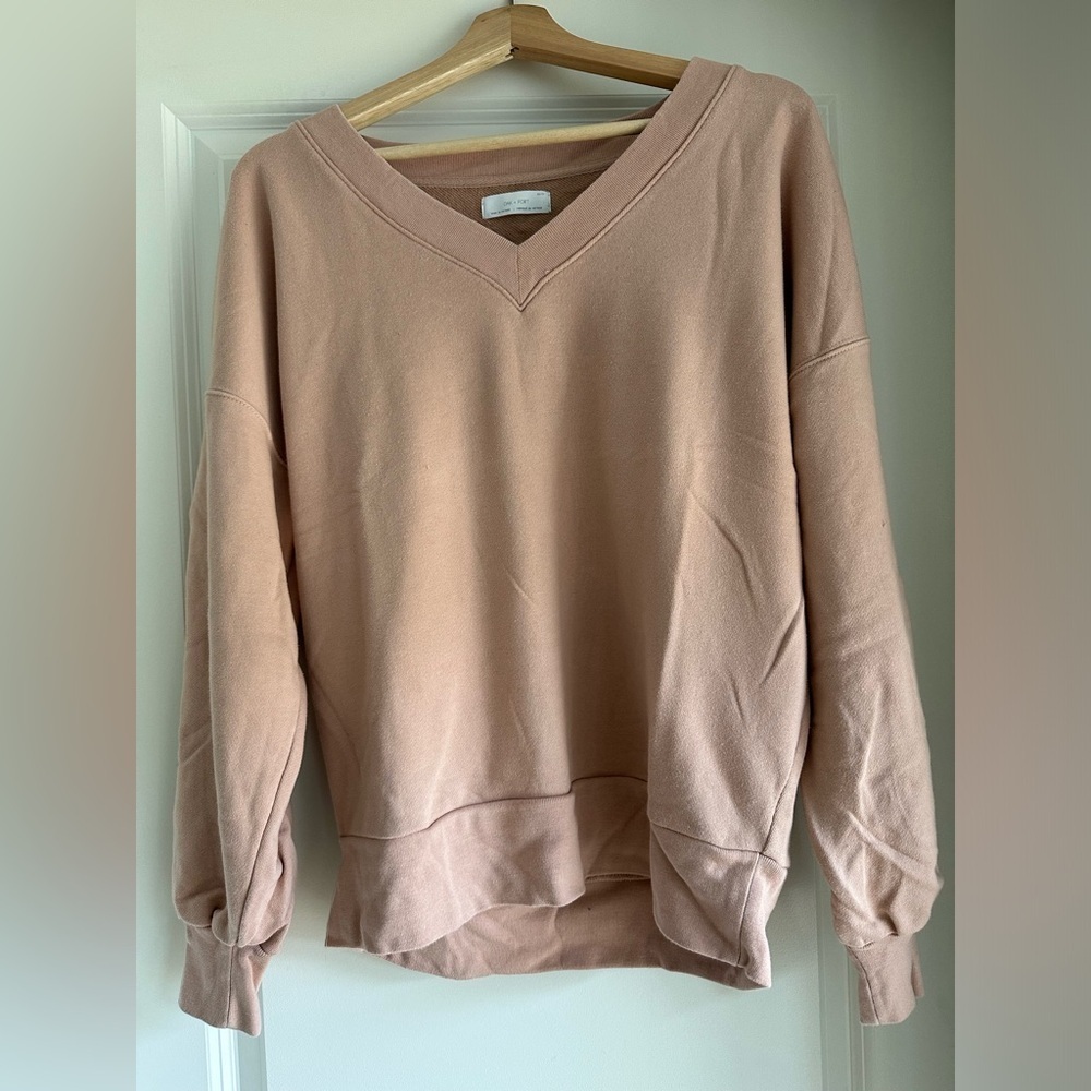 OAK + FORT WOMENS V NECK LONG SLEEVE SWEATER SIZE XS PINK